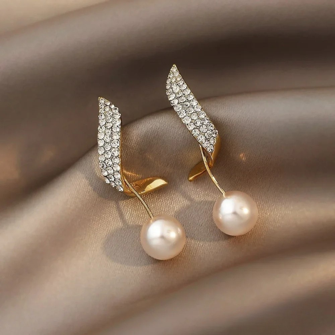 Chic Golden Pearl Drop Earrings