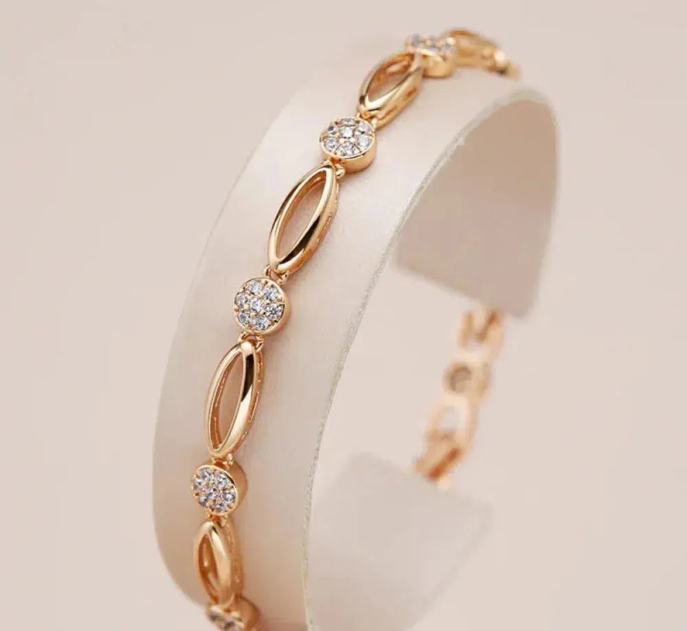 Elegant Gold Zircon Bracelet
