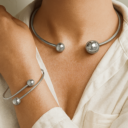 Rigid Necklace & Cuff Bracelet Set | Gold
