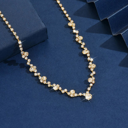 Elegant bridal necklace with diamonds