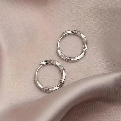 Minimalistic Geometric Hanging Earrings